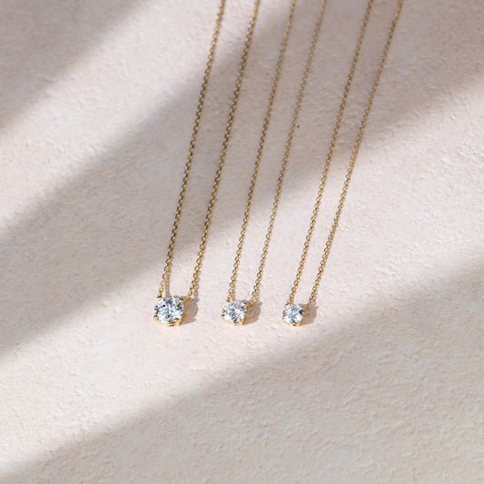 Kiss Me lab-grown diamond solitaire pendant necklace round