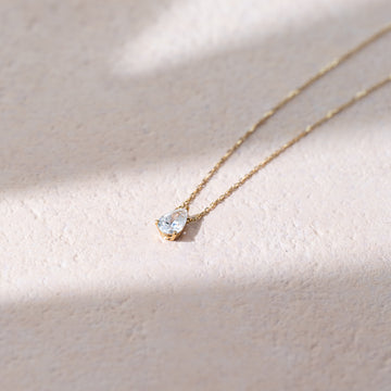 Kiss Me lab-grown diamond solitaire pendant necklace pear