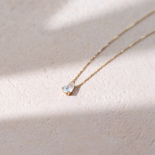 Kiss Me lab-grown diamond solitaire pendant necklace pear