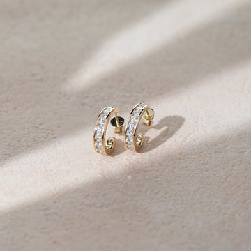 HOLD ME lab-grown diamond hoop earring